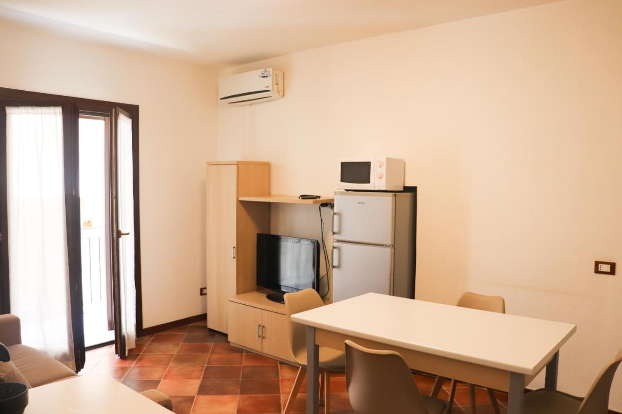 Appartamenti-Residence Al Massimo باليرمو المظهر الخارجي الصورة